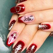 Manicure - Jolie Creazioni Belleza